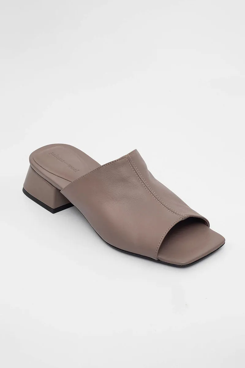 Constanza Mule - Dark Taupe