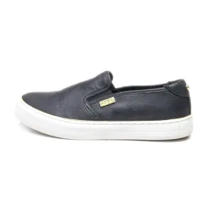 Guess Gollys Low-Top Sneakers Leather Black Colour For Women