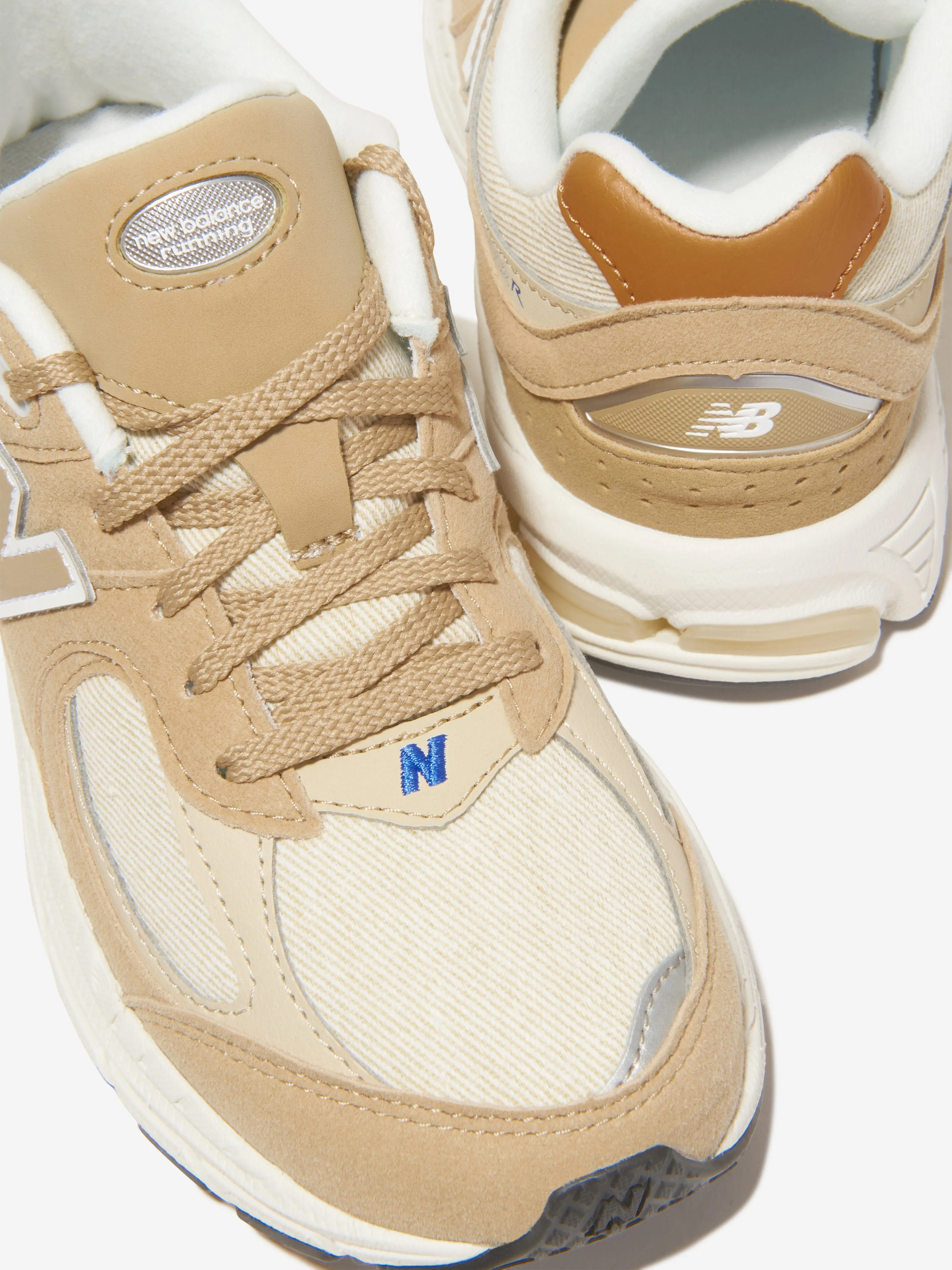 New Balance Kids 2002 Lace Up Logo Trainers in Beige