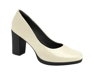 Piccadilly Ref: 130185-305 Court Business Shoe embodies elegance and professionalism