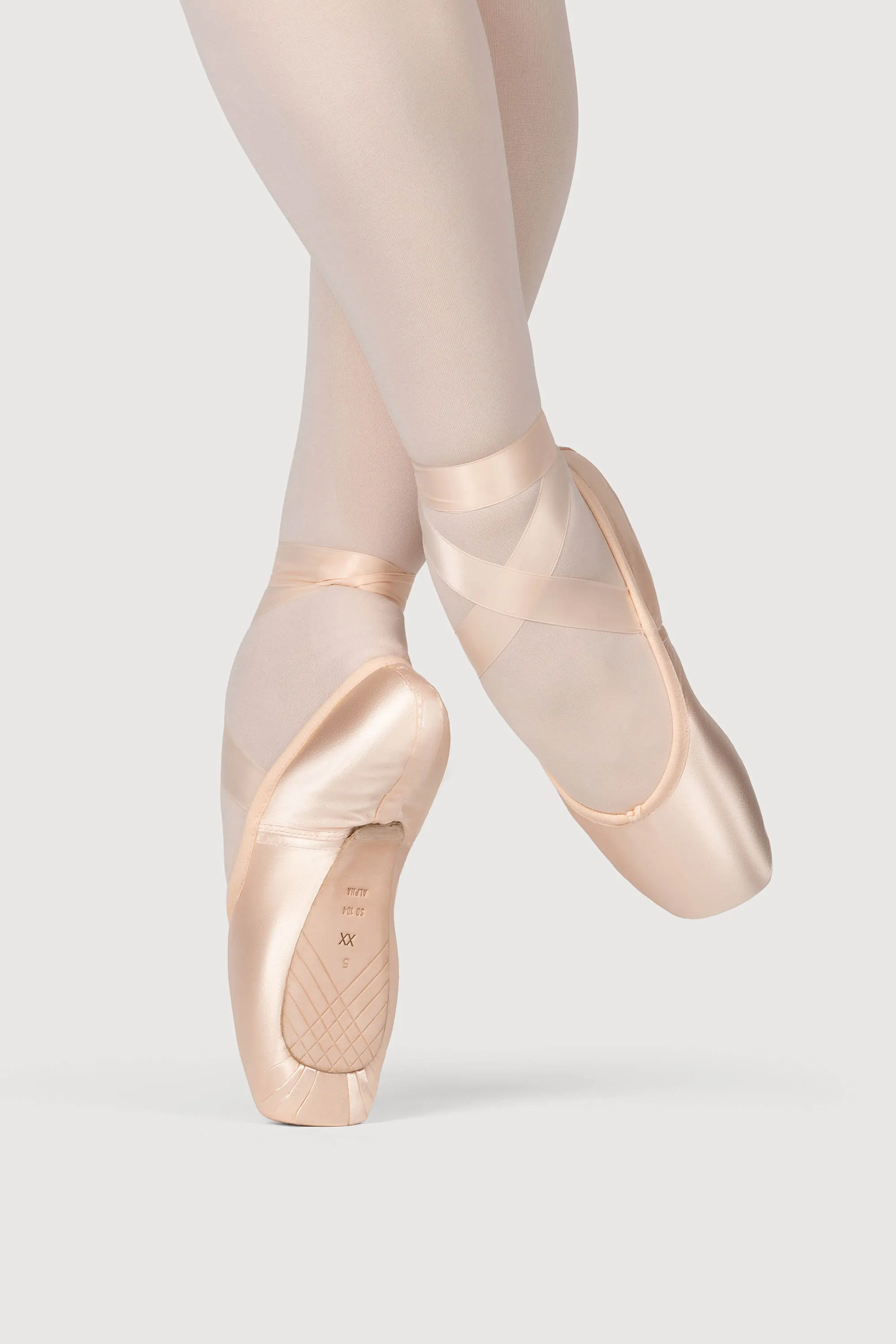 S0104 - Bloch Alpha Pointe Shoe