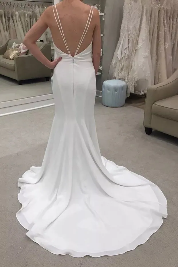 Simple Sleeveless Mermaid Wedding Dresss Elegant Bridal Dress UQW0064