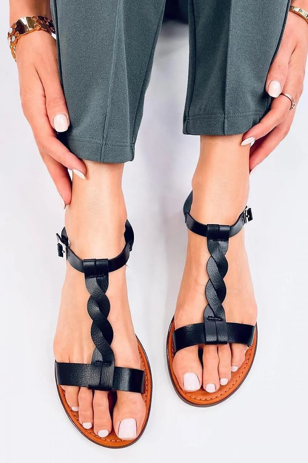 TEEK - Black Twist Strap Sandals