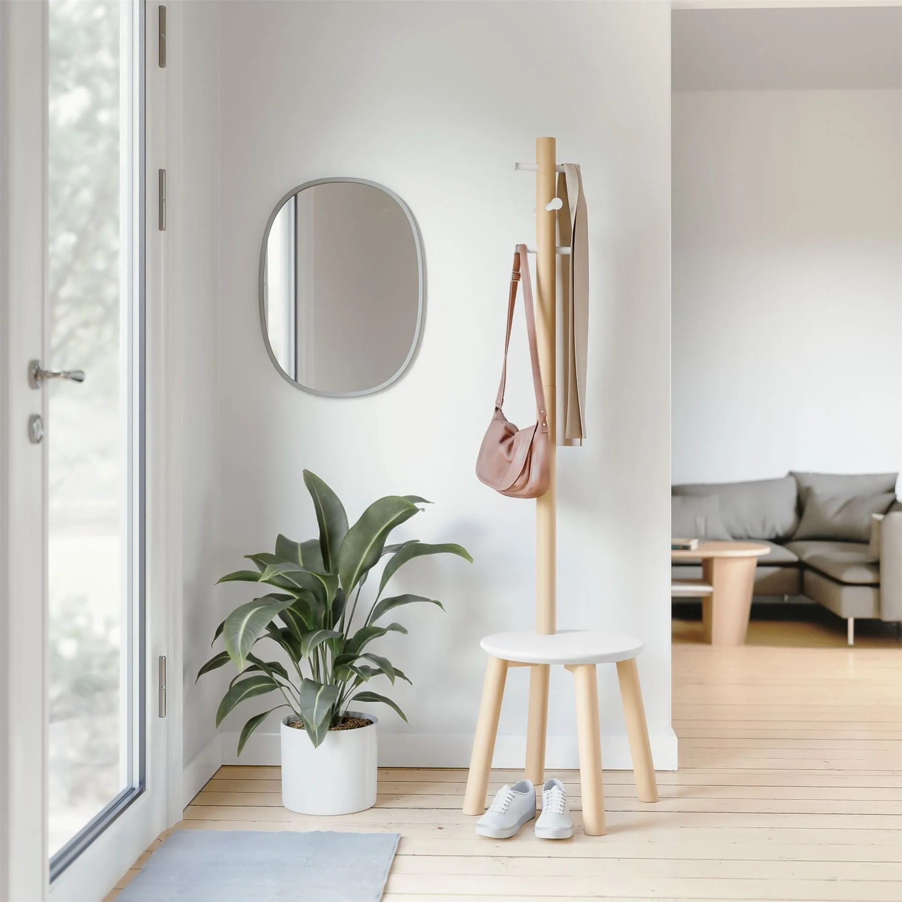 Umbra Pillar Combined Stool and Coatrack